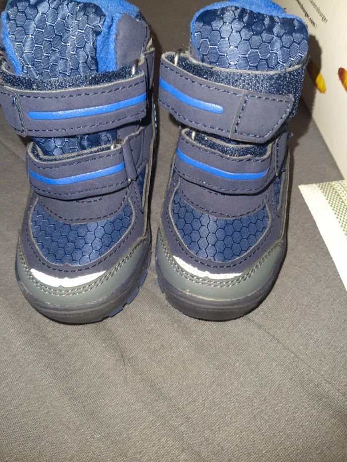 Bottes taille 20 - photo numéro 2