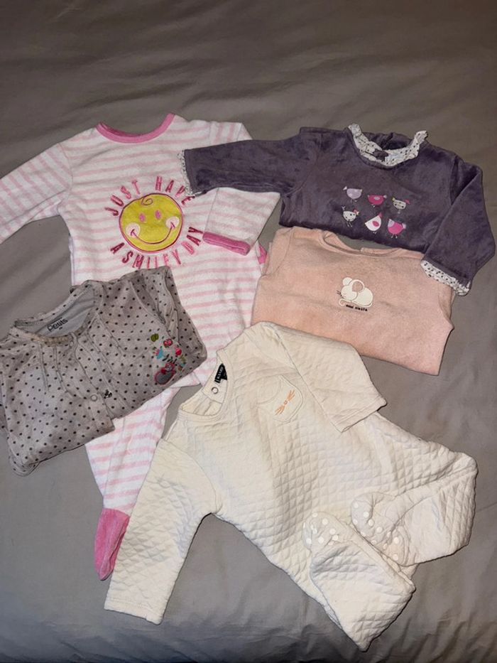 Lot 5 pyjama chaud 3 6 mois