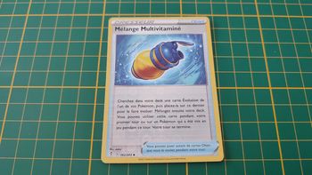142/203 Carte Pokémon Mélange Multivitaminé peu comverse Epée Bouclier EB07 Evolution Céleste #B10