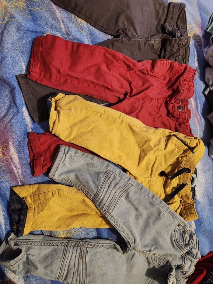 Lot vêtements bébé