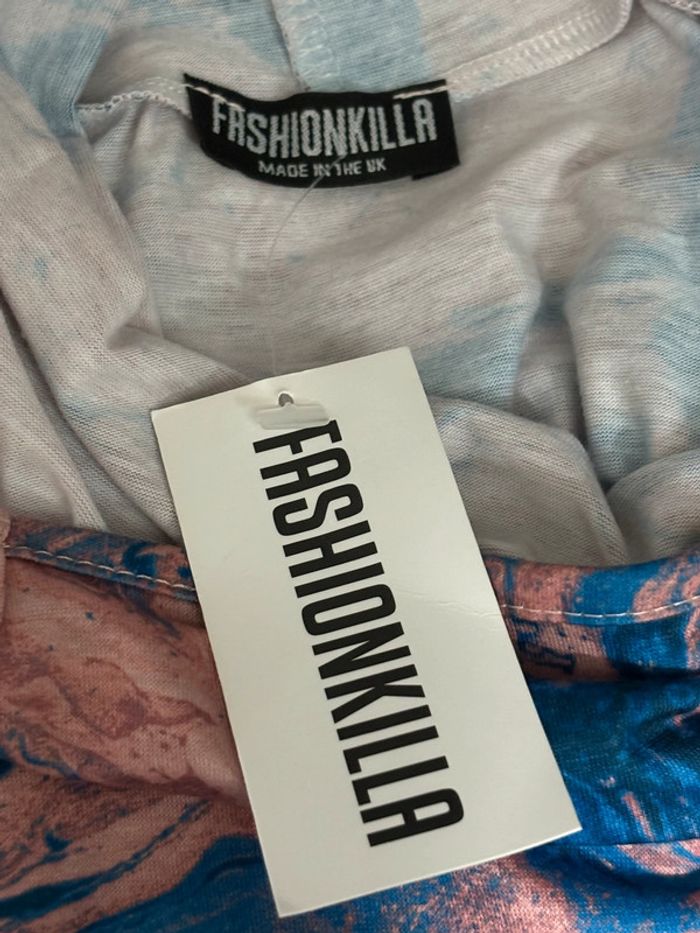 Superbe robe moulante Fashionkilla imprimée marbre - photo numéro 5