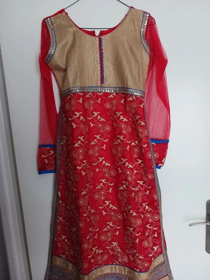 Tunique indienne bleue/rouge avec écharpe Taille 38