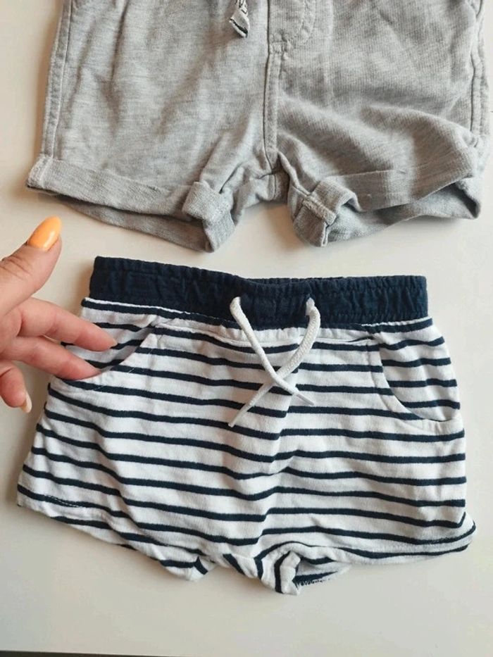 Lot shorts bébé garçon 12 mois - photo numéro 3