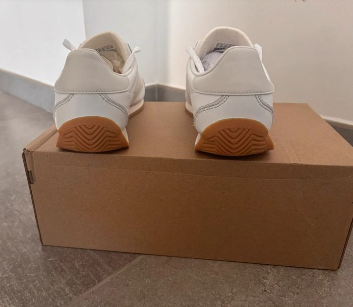 Sneakers Adidas Country OG neuves Taille 38 2/3 - photo numéro 4