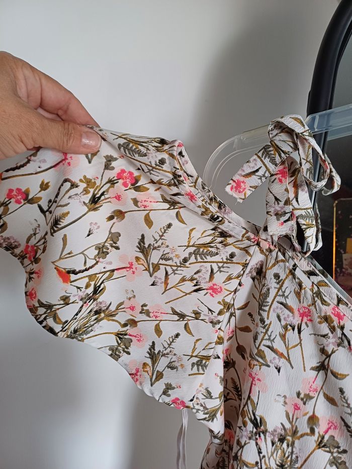 Blouse épaules dénudées - photo numéro 2