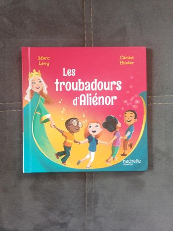 Livre Mac Do Les troubadours d'Aliénor Les aventuriers de l'histoire