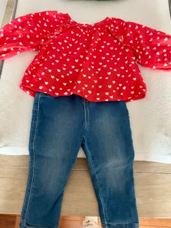 Ensemble bébé fille taille 12mois