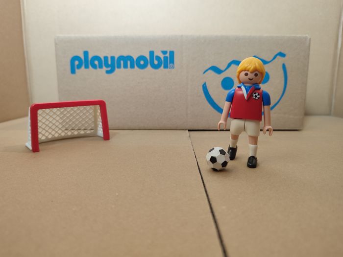 Playmobil 4947 joueur de foot - photo numéro 2