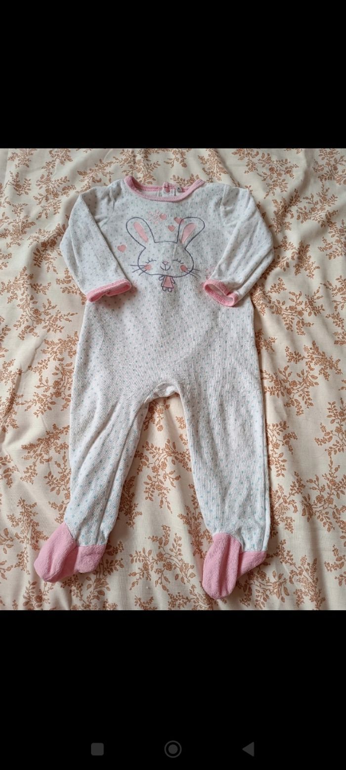 Dors bien fille 12 mois