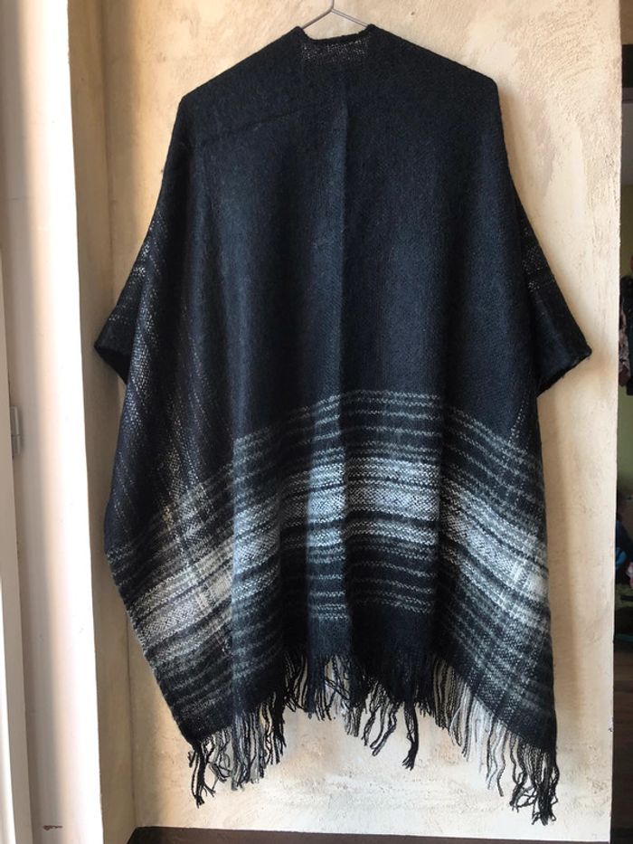 Poncho - photo numéro 3