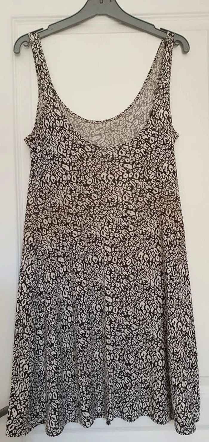 Robe d'été épaules dénudées - Taille S - photo numéro 3