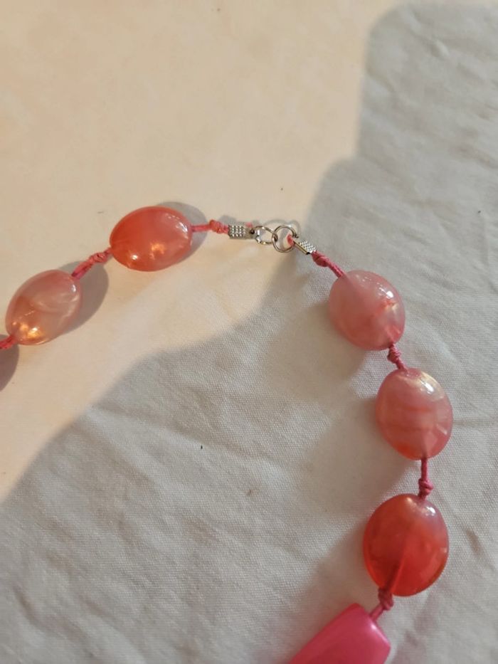 Grand collier rose - photo numéro 3