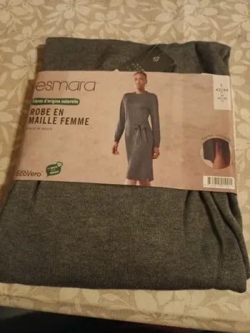 Robe en maille femme taille 42 44