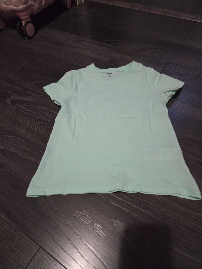 T-shirt kiabi 6ans - photo numéro 2