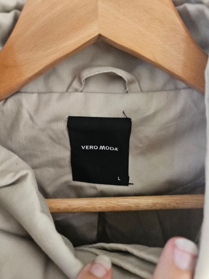 Trench Vero Moda taille 40 L - photo numéro 2