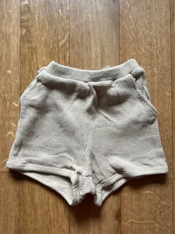 Short beige H&M 24M