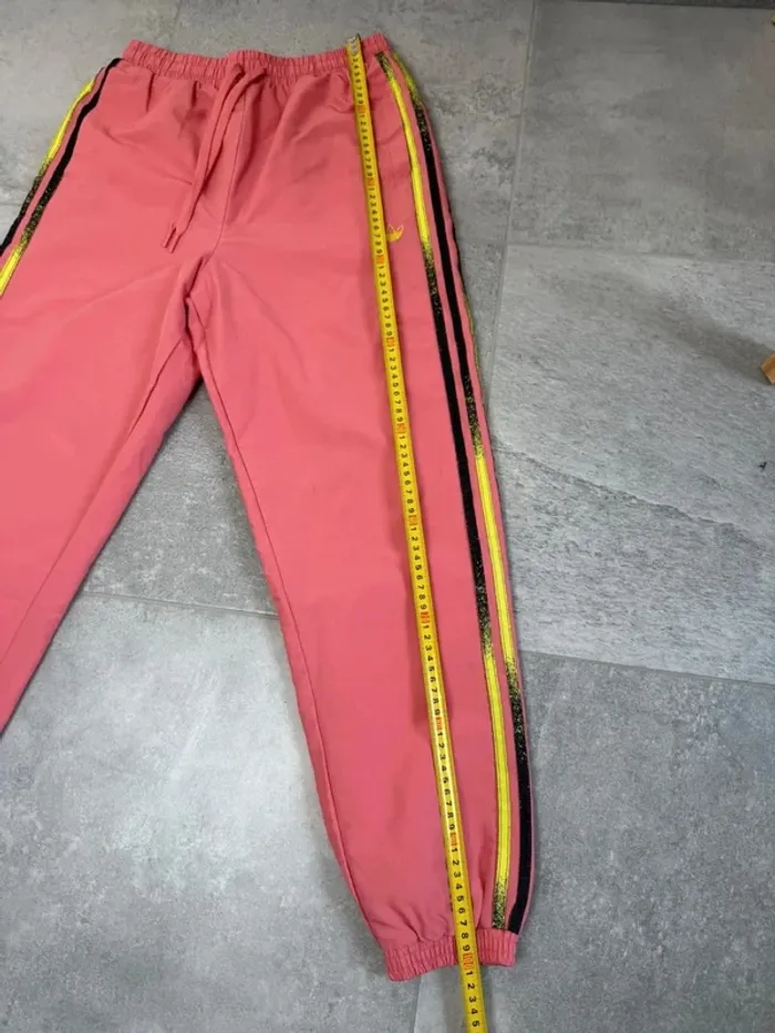 Rare - Pantalon de traning Adidas femme rose et jaune taille 38, médium comme neuf - photo numéro 9