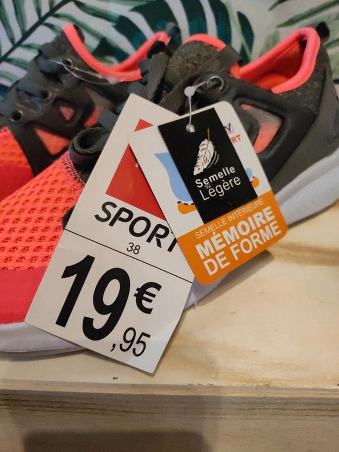 Basket avec semelles à mémoire de forme - photo numéro 3