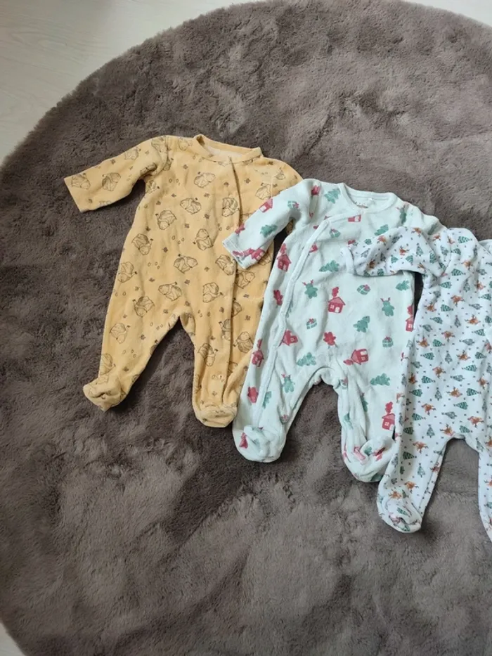 Pyjama bébé - photo numéro 2