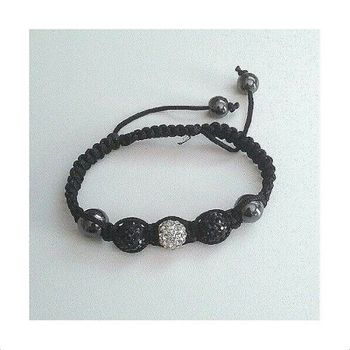 Bracelet style Shamballa