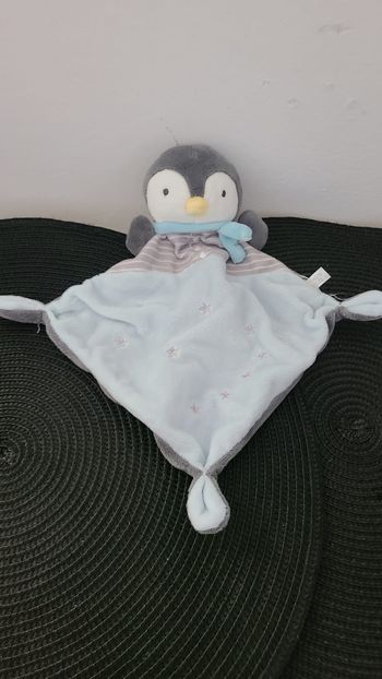 Doudou plat pingouin MOTS D'ENFANTS