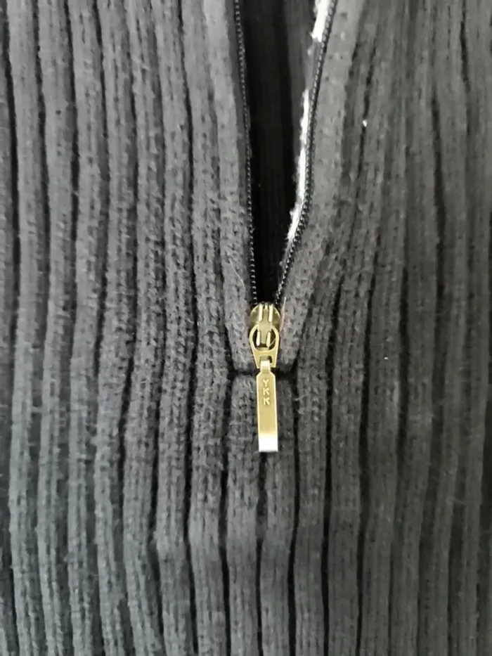 Pull 1/4 zippé Tommy Hilfiger femme marine L excellent état - photo numéro 3