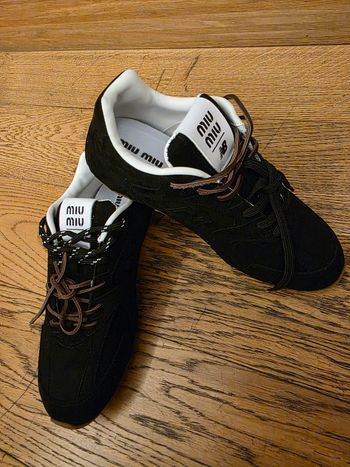 New balance muimui