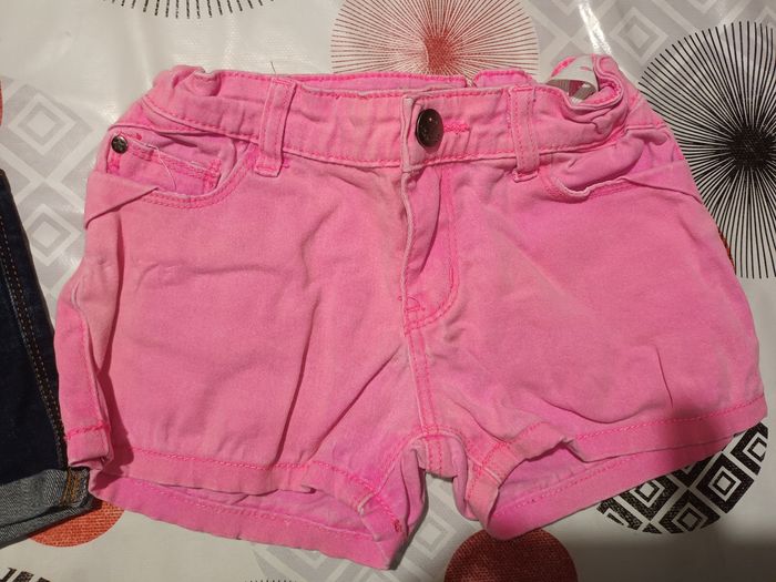 Lot 4 shorts en jeans 👧 taille 6 ans - photo numéro 4