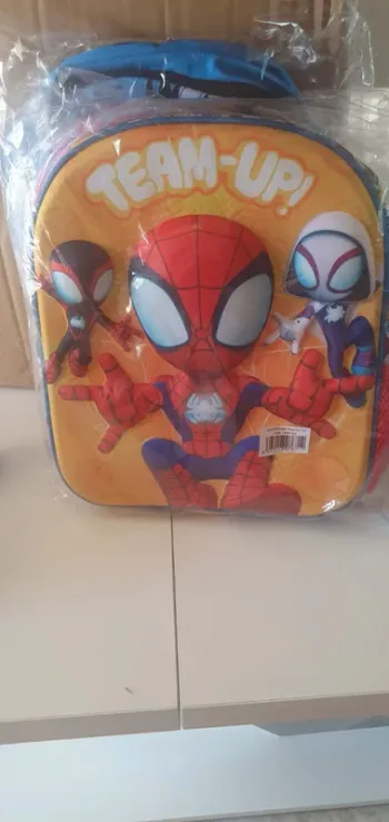 Sac à dos Spiderman encore emballé