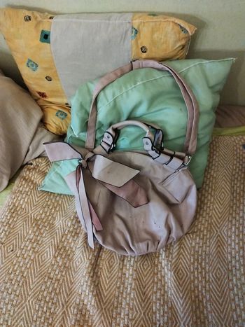 Sac bandoulière rose nœud coquette rond y2k