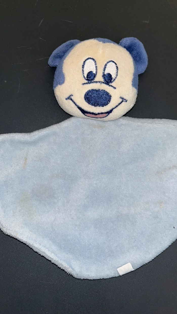Doudou Mickey pour 1 euro seulement - photo numéro 4