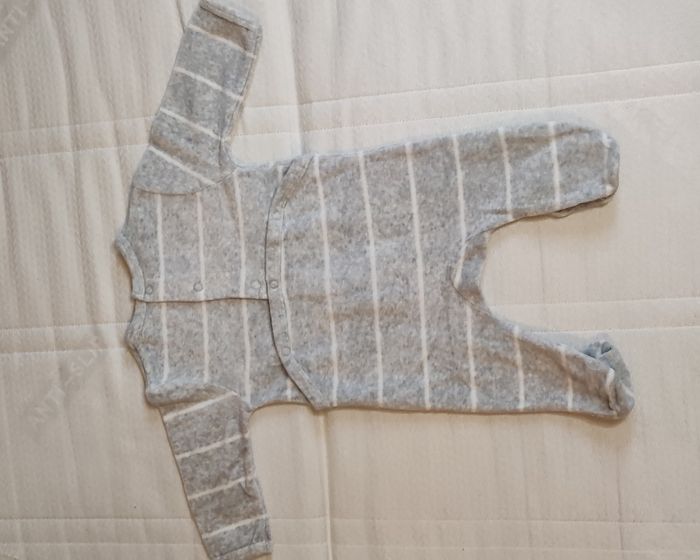 Lot Pyjamas 3 mois - photo numéro 5