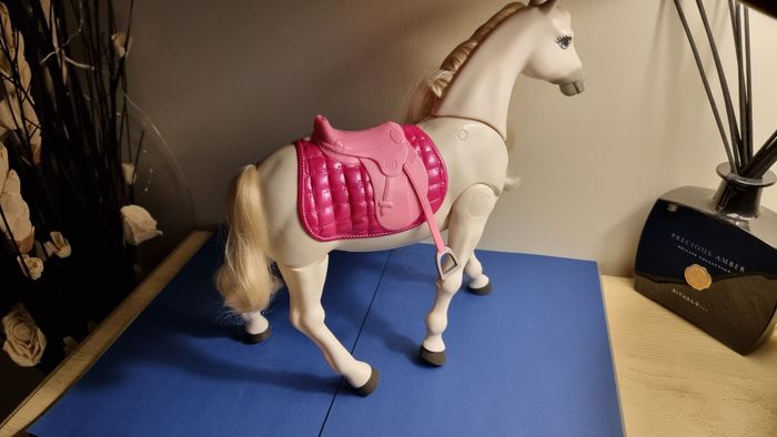 Cheval de rêve interactif pour poupée Barbie - photo numéro 8