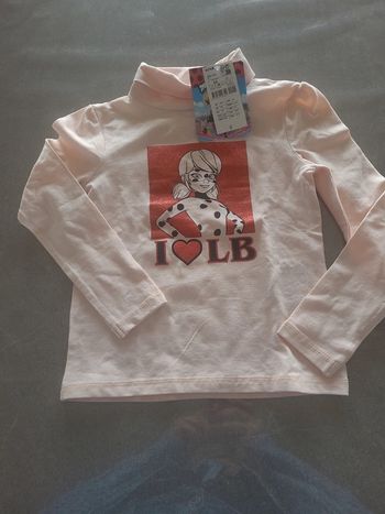 Tee-shirt kiabi neuf 6 ans