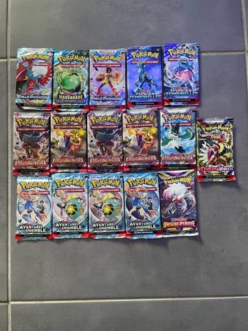 Pokemon lot de 16 boosters FR neuf