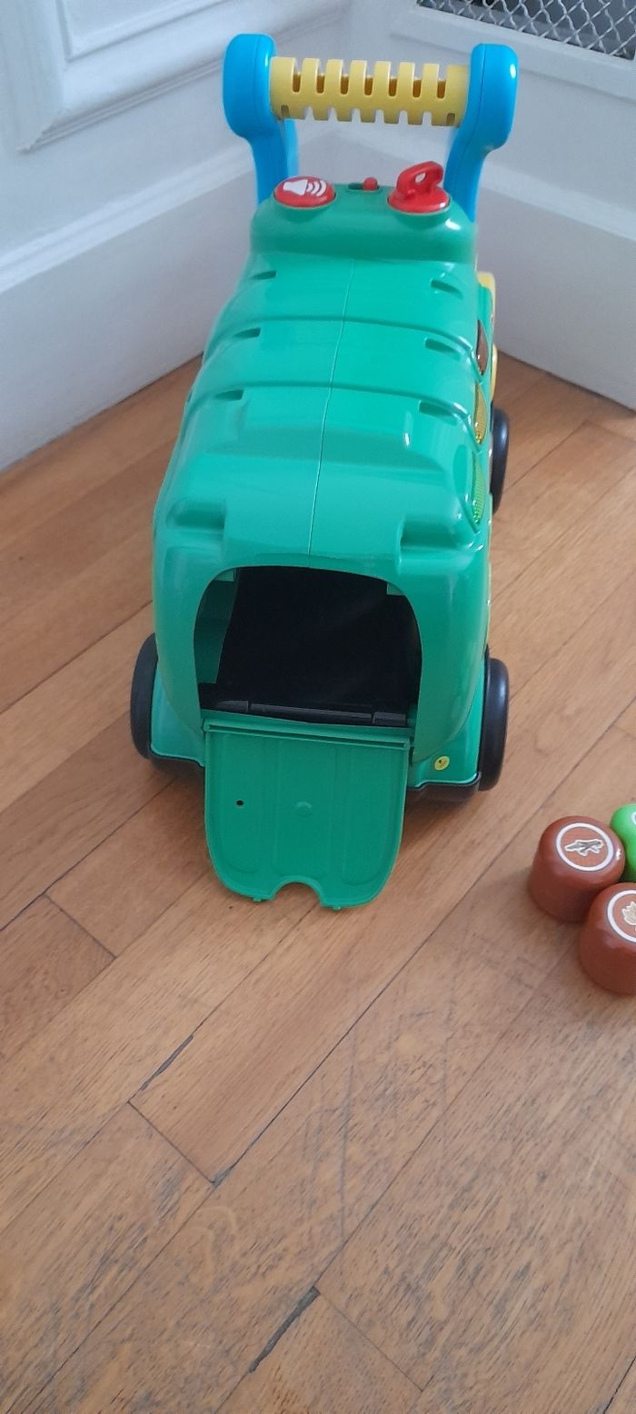 Camion porteur interactif - photo numéro 7