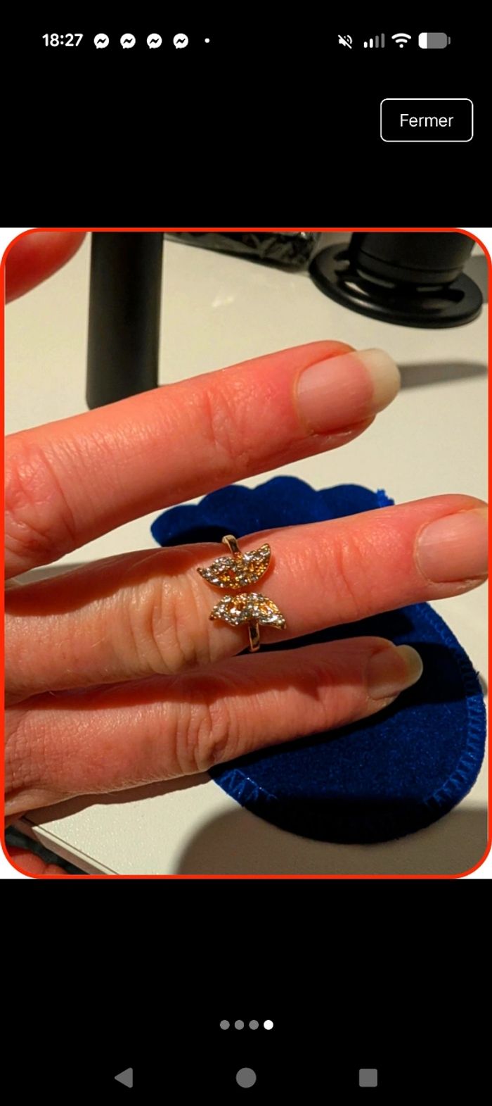 Bague Papillon en Titane Doré & Cristaux - NEUVE - photo numéro 3