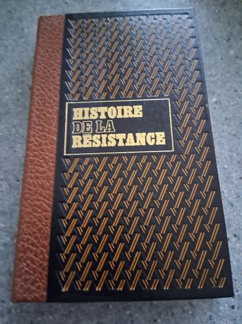 9 livres " histoire de la résistance "