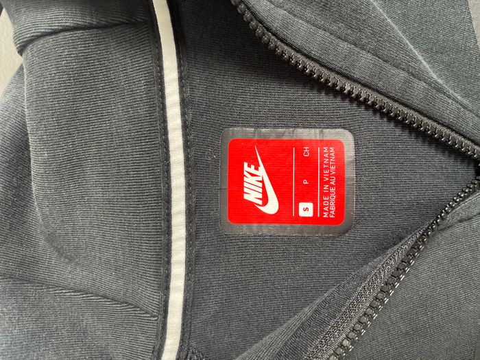 Veste Nike Tech noire – Taille S - photo numéro 3