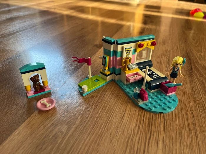 Lego friends chambre de Stéphanie 41328 - photo numéro 4