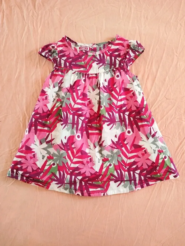 * Robe légère blanc fuchsia T12M Tape à l'oeil
