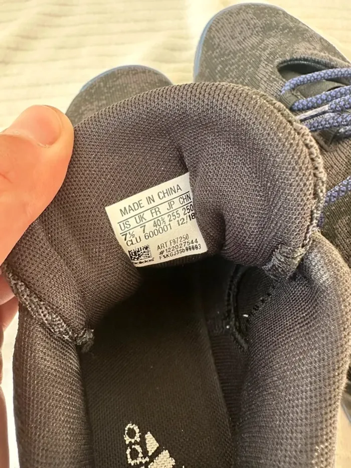 James Harden chaussures de basket taille 40 2/3 - photo numéro 6