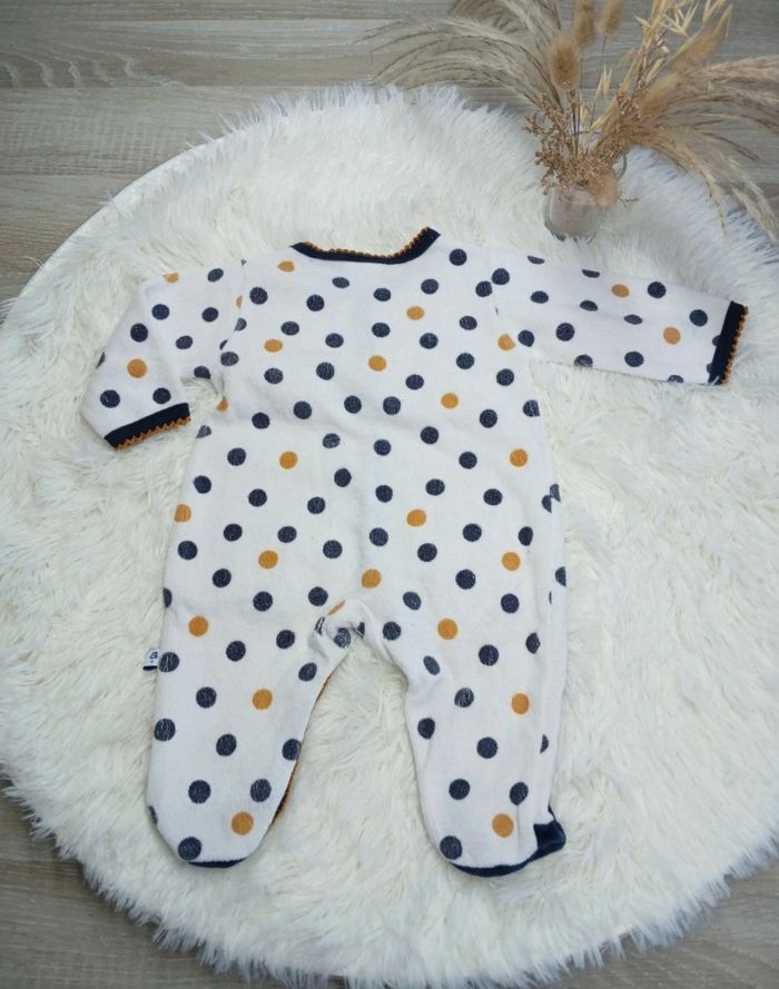 Pyjama 1 mois - photo numéro 8