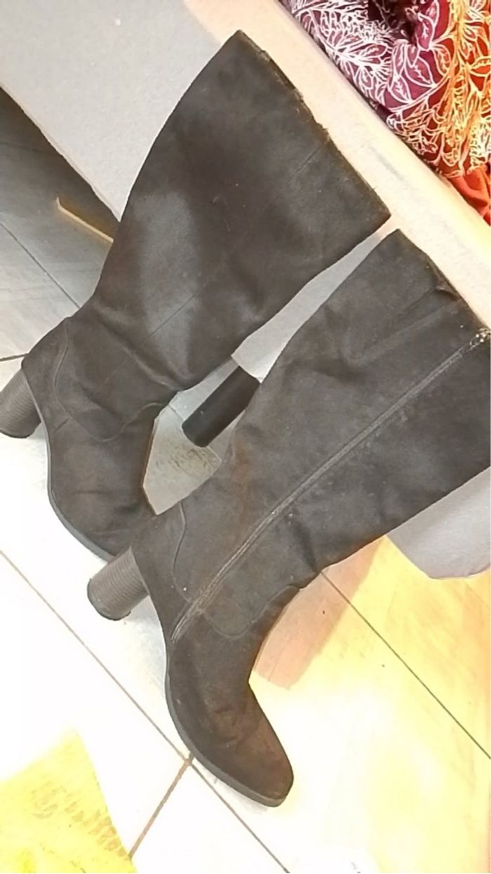 Vêtements - photo numéro 6