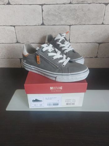 Chaussure taille 34