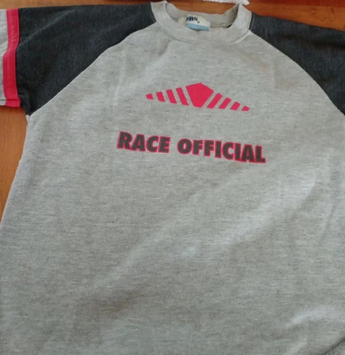 Jogging  taille 6 ans en bon état - photo numéro 2