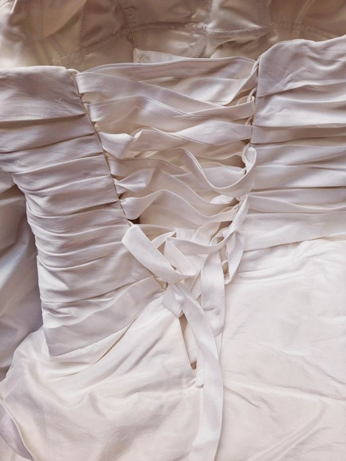 Robe de mariée bustier - photo numéro 7