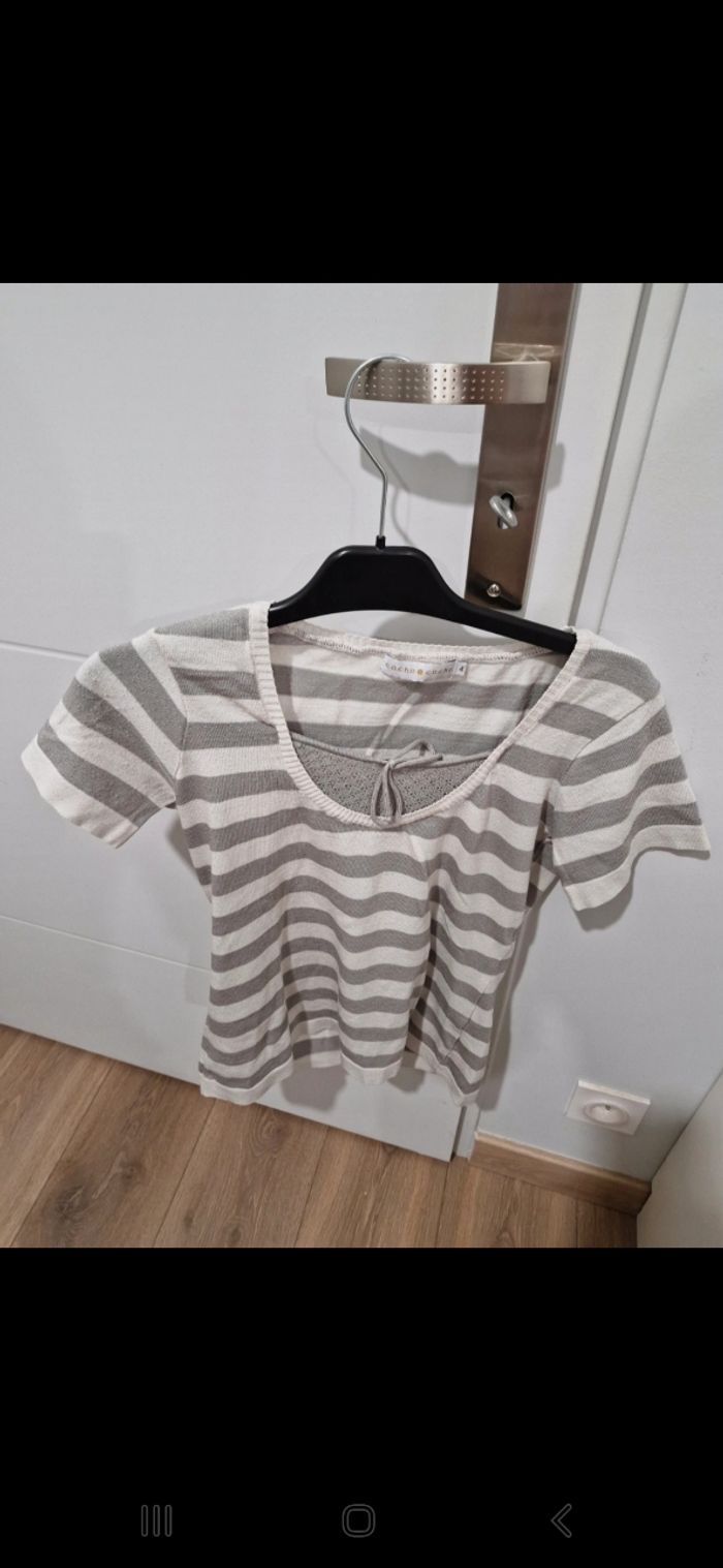 Pull léger sans manche gris et blanc