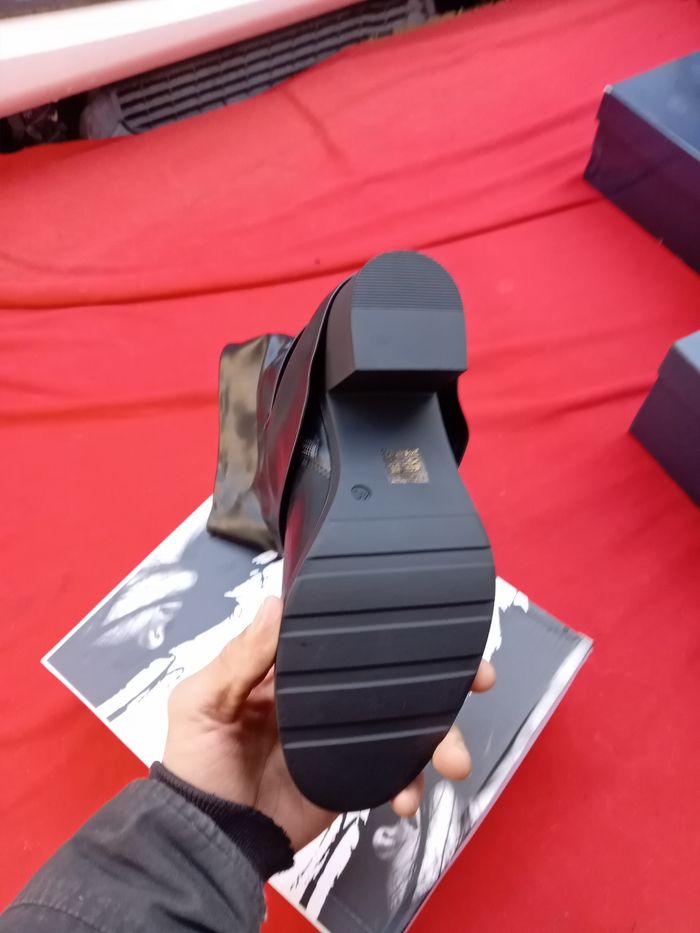 Bottines femme noires à talon – Style chic – Pointure 40 39 36 37 – Neuves - photo numéro 3