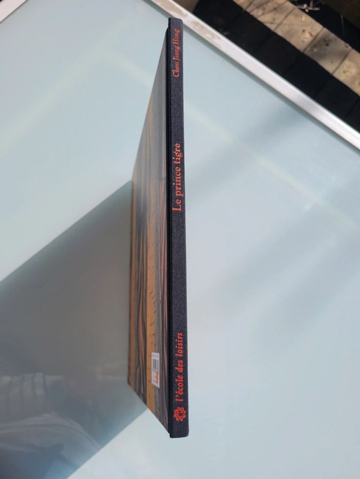 Beau livre grand format dos toilé Le Prince Tigre - photo numéro 13